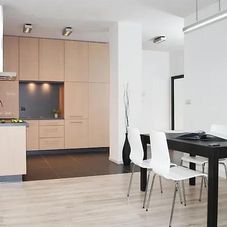 Anet Jelenia Góra