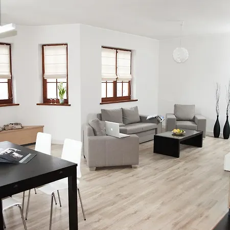 Anet Apartament *